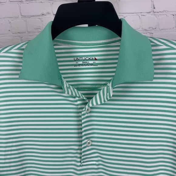 UNTUCKit Mint Green and White Striped Polo Size Small - Picture 2 of 4